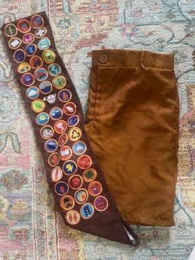 Spirit Halloween Disney Up Russell Wilderness Explorer Sash & Shorts Only Size L